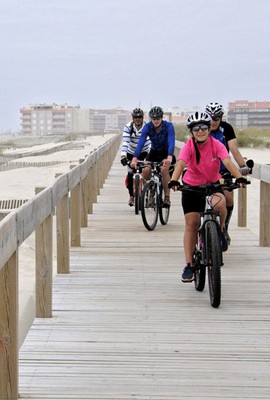 Cycling lovers